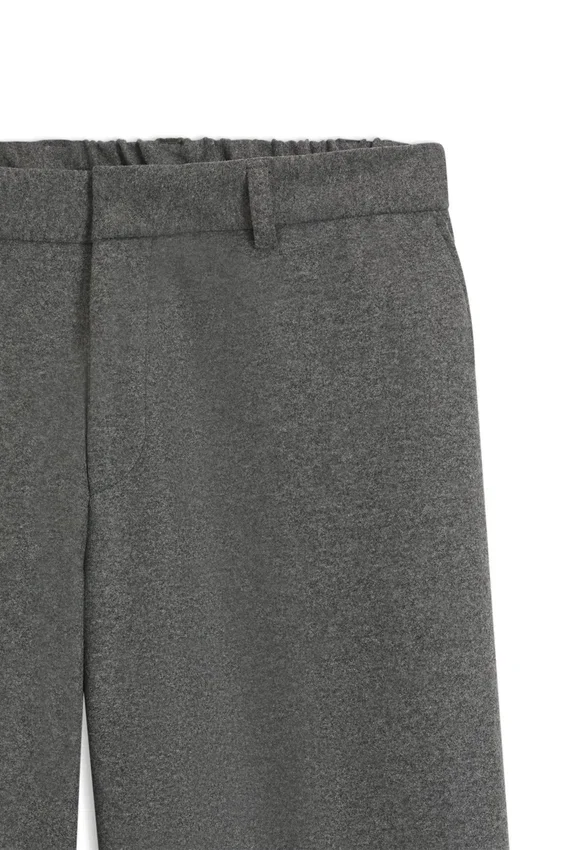 Formal trousers in performance flannel Formal trousers in performance flannel