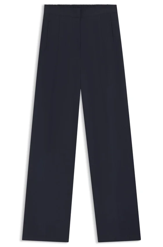 Formal trousers with pleat details Formal trousers with pleat details