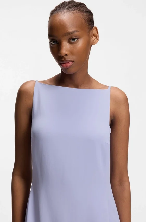 Front-pleat dress with balloon skirt Front-pleat dress with balloon skirt