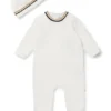 Gift-boxed sleepsuit and hat set for babies Gift-boxed sleepsuit and hat set for babies
