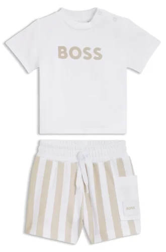 Gift-boxed T-shirt and shorts set for babies
