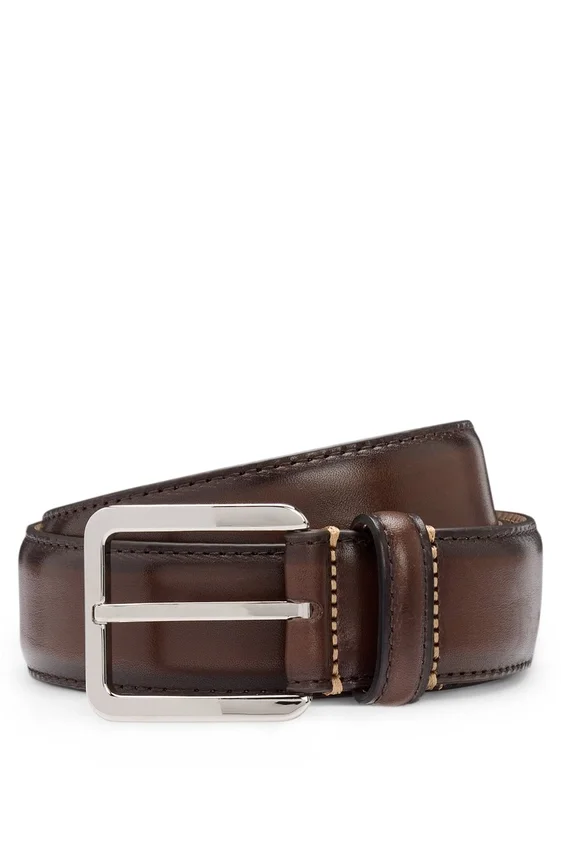 Italian-leather belt with contrast stitching Italian-leather belt with contrast stitching