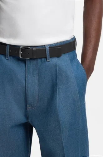 Italian-made belt in buffalo leather with logo buckle