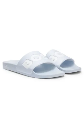 Italian-made slides with large logo detail