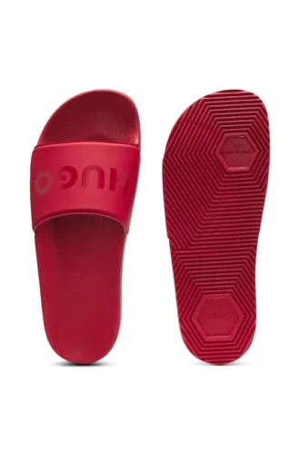 Italian-made slides with tonal logo Italian-made slides with tonal logo