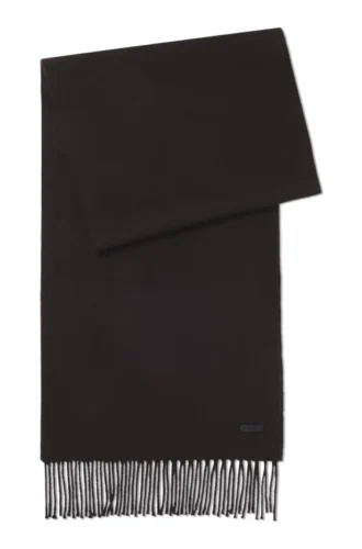 Italian-made wool scarf with logo patch