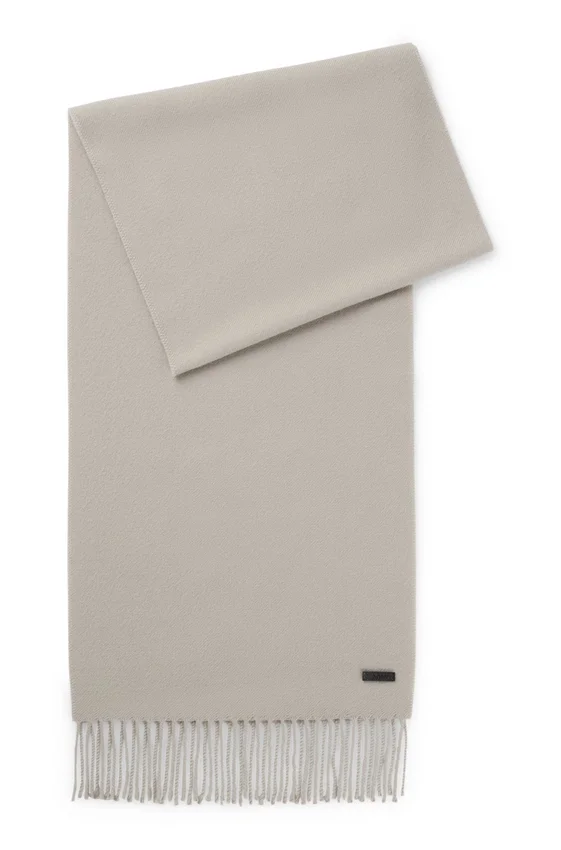Italian-made wool scarf with logo patch Italian-made wool scarf with logo patch