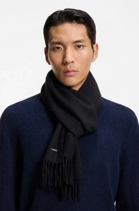 Italian-made wool scarf with logo patch Italian-made wool scarf with logo patch