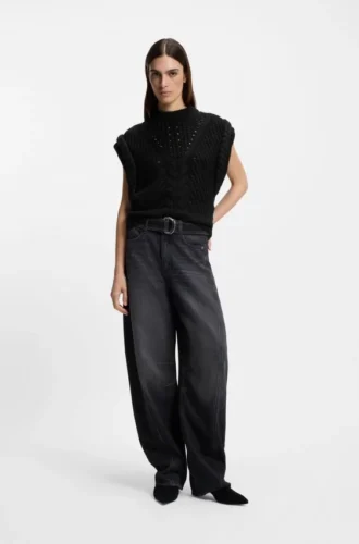Italian-yarn sleeveless top with structured knit