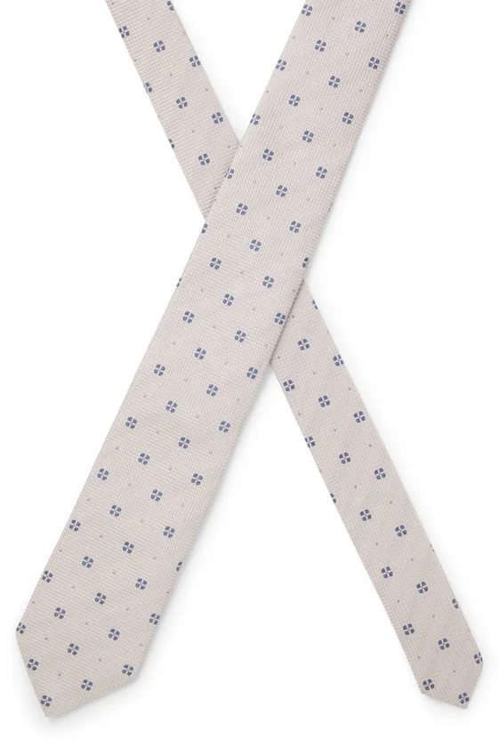 Jacquard-pattern tie in silk Jacquard-pattern tie in silk