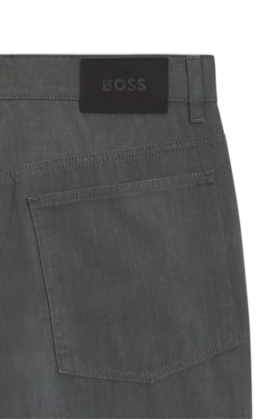 Jeans in melange cotton denim Jeans in melange cotton denim