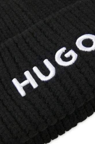 Kids’ beanie hat with embroidered logo