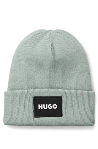 Kids’ beanie hat with logo label Kids’ beanie hat with logo label