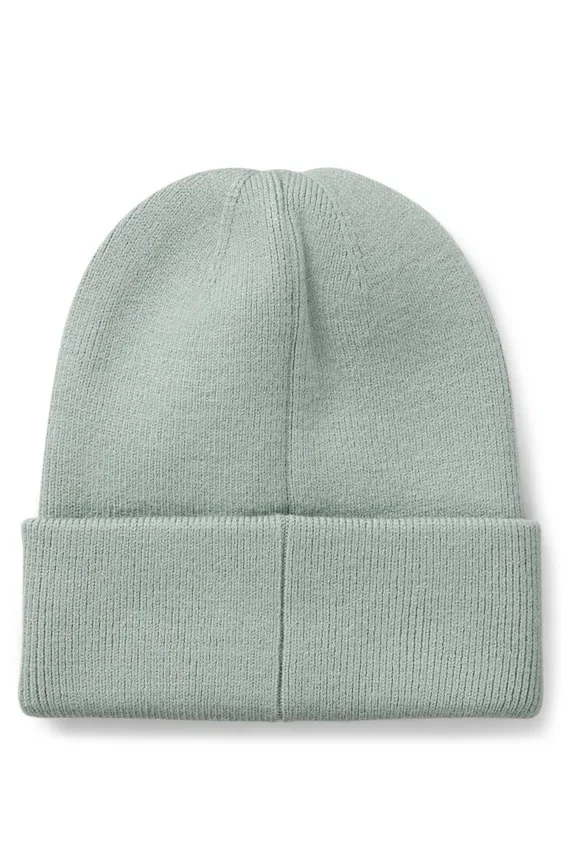 Kids’ beanie hat with logo label Kids’ beanie hat with logo label