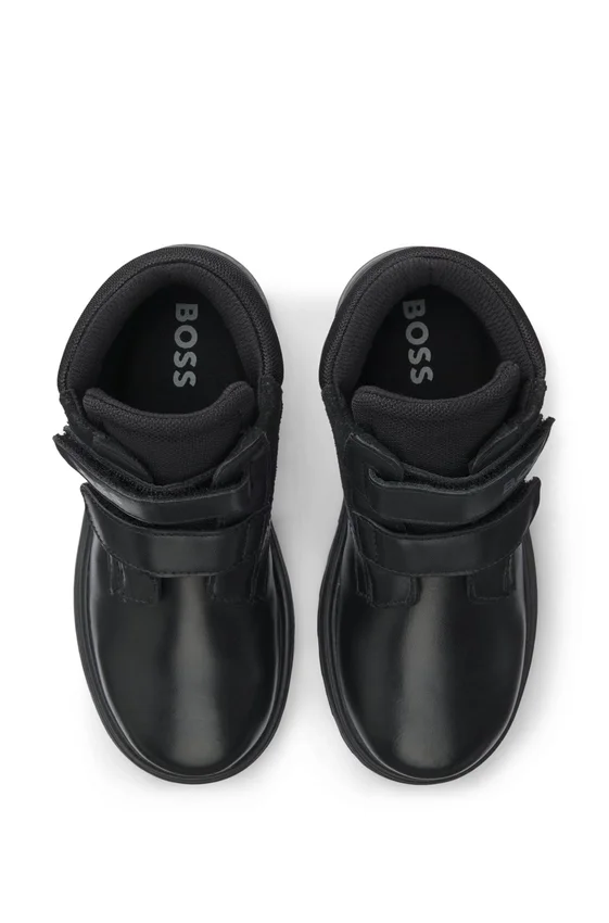 Kids’ boots in mesh, suede and leather Kids’ boots in mesh, suede and leather