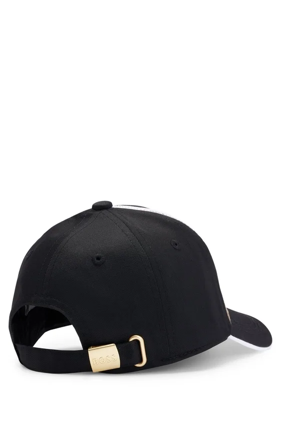 Kids’ cap with signature details and colour-blocking Kids’ cap with signature details and colour-blocking