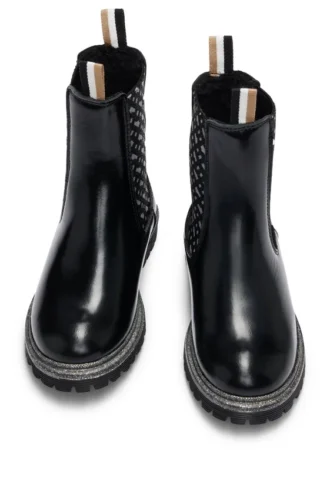 Kids’ Chelsea boots in patent leather with monogram panels
