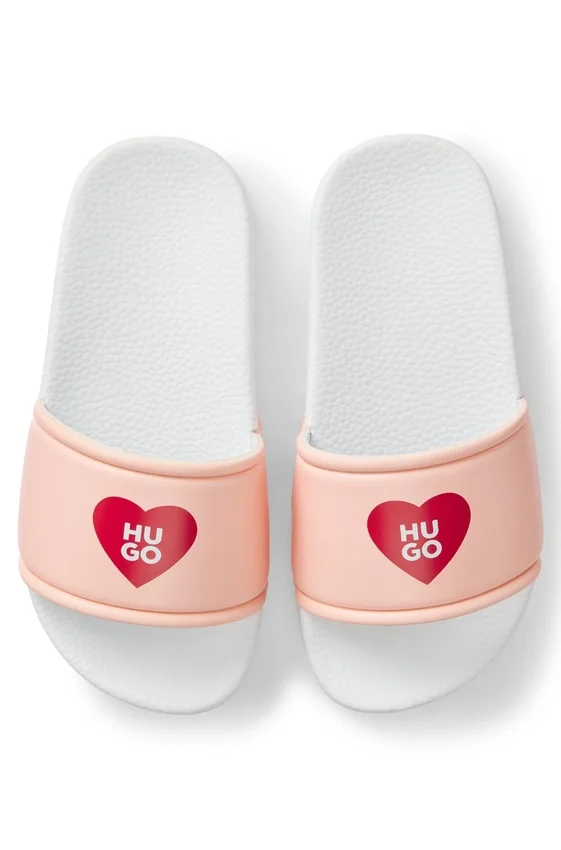Kids’ faux-leather slides with heart-shaped logo print Kids’ faux-leather slides with heart-shaped logo print