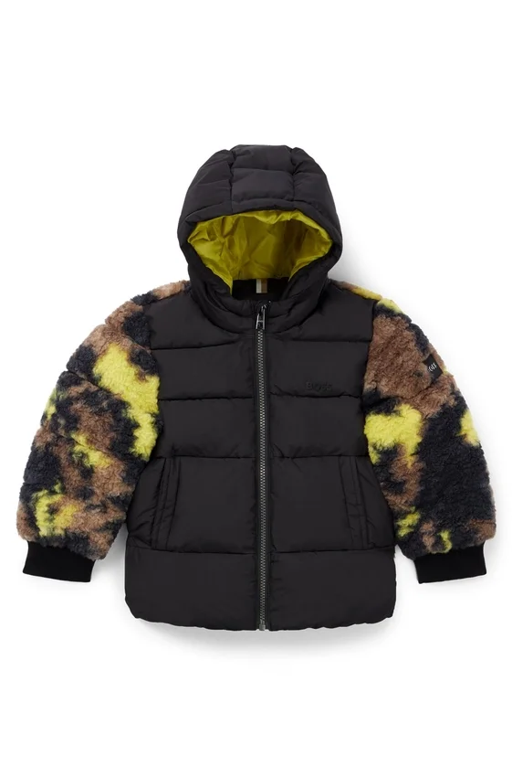 Kids’ jacket with camouflage sherpa accents Kids’ jacket with camouflage sherpa accents