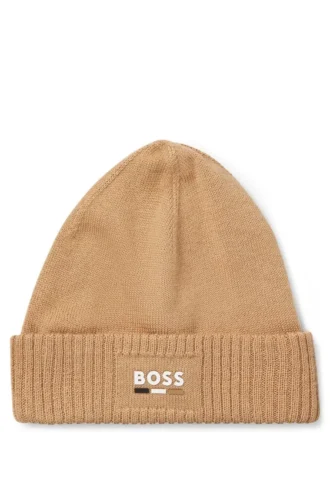 Kids’ knitted beanie hat with rubber-effect logo