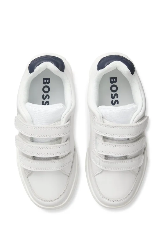 Kids’ leather trainers with logo prints Kids’ leather trainers with logo prints