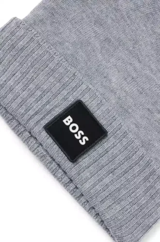 Kids’ logo-badge beanie hat with double layer