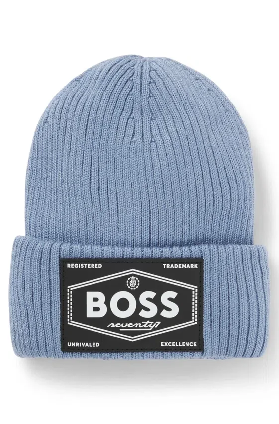 Kids’ logo-badge beanie hat with faux-fur lining Kids’ logo-badge beanie hat with faux-fur lining