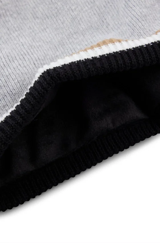 Kids’ logo snood with faux-fur lining Kids’ logo snood with faux-fur lining