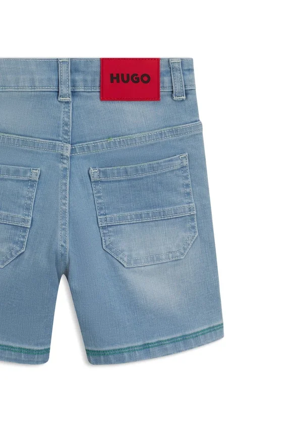 Kids’ loose-fit shorts in blue denim Kids’ loose-fit shorts in blue denim