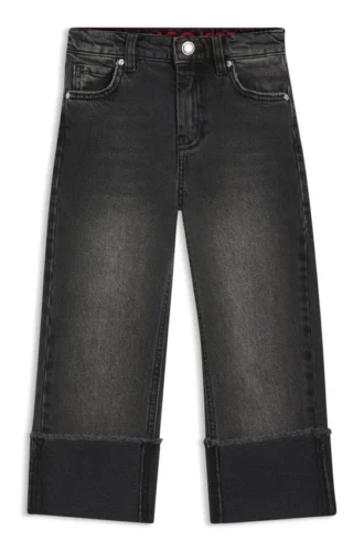 Kids’ relaxed-fit jeans with deep cuffs