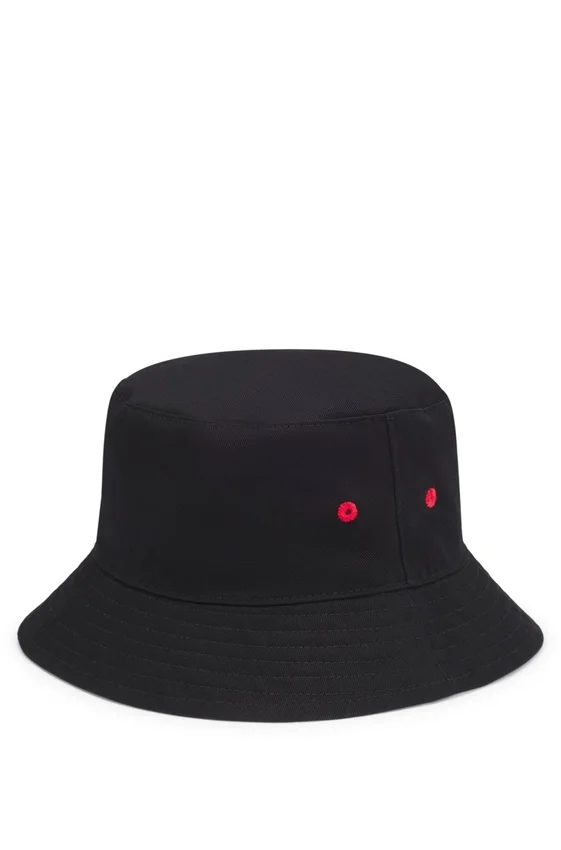 Kids’ reversible bucket hat in ripstop and cotton Kids’ reversible bucket hat in ripstop and cotton