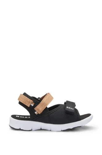 Kids’ sandals with contrast logo