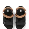 Kids’ sandals with contrast logo Kids’ sandals with contrast logo