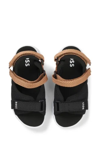 Kids’ sandals with contrast logo