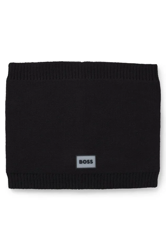 Kids’ snood with rubber logo badge Kids’ snood with rubber logo badge