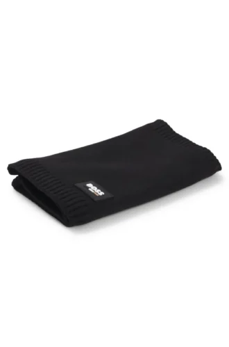 Kids’ snood with silicone logo badge