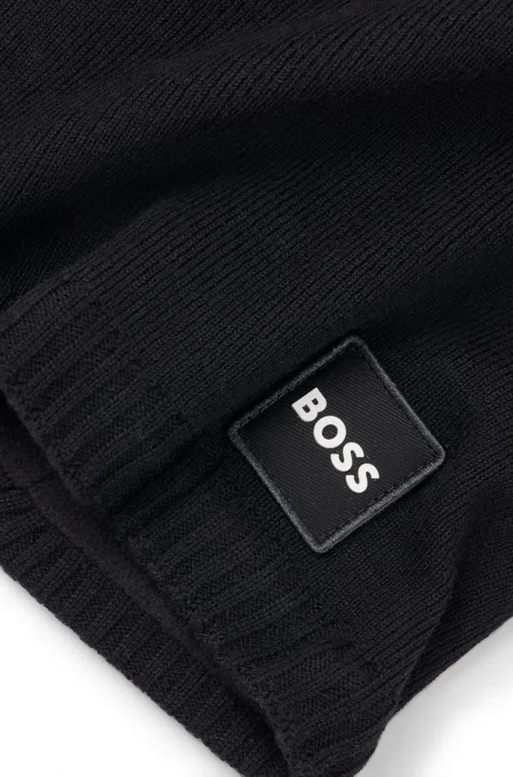 Kids’ snood with twill logo badge Kids’ snood with twill logo badge