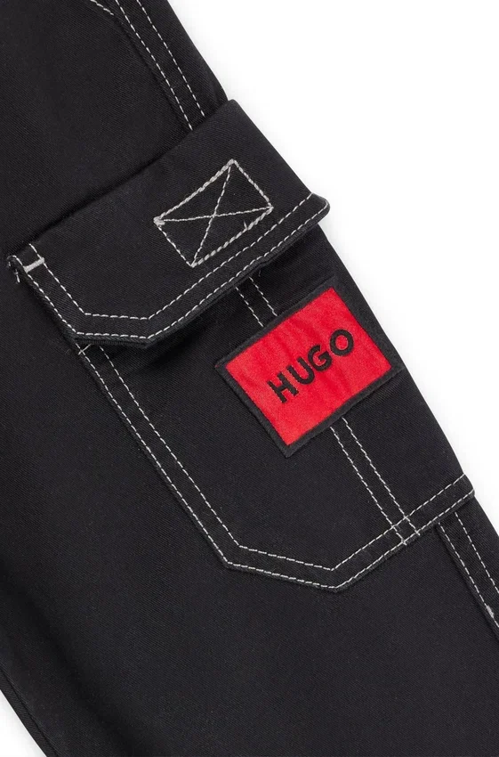 Kids’ stretch-cotton cargo trousers with red logo label Kids’ stretch-cotton cargo trousers with red logo label