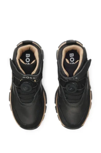 Kids’ trainers in canvas and leather