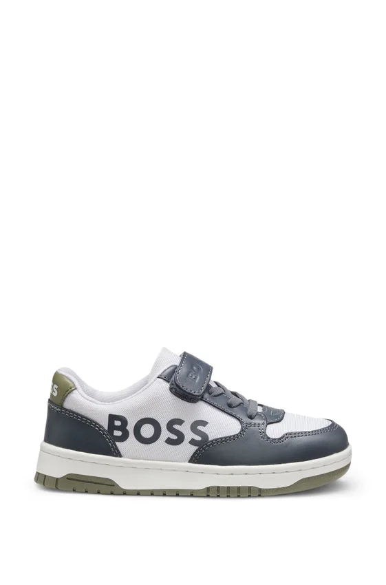 Kids’ trainers in leather and canvas Kids’ trainers in leather and canvas