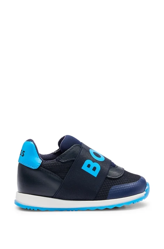 Kids’ trainers in leather and mesh with branded strap Kids’ trainers in leather and mesh with branded strap