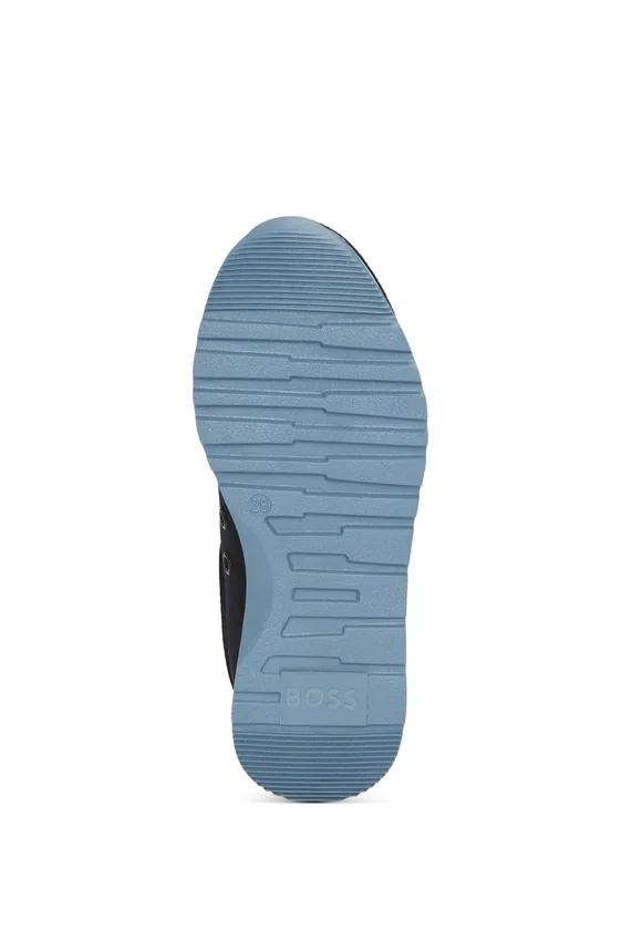 Kids’ trainers in mixed materials with leather trims Kids’ trainers in mixed materials with leather trims