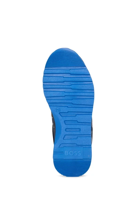 Kids’ trainers in mixed materials with leather trims Kids’ trainers in mixed materials with leather trims