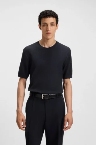 Knit sweater with mixed structures
