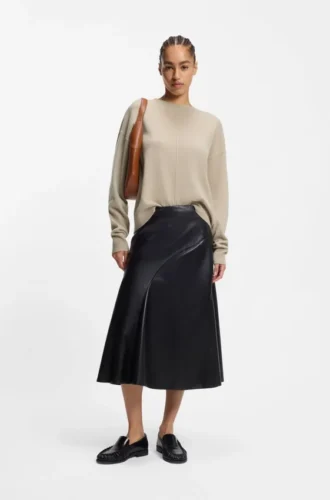 Knitted sweater in 100% cashmere