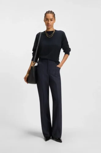 Knitted sweater in 100% cashmere