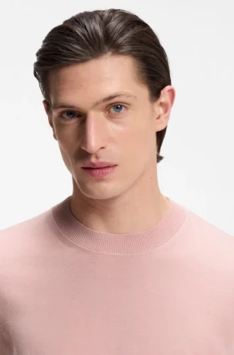 Knitted sweater in virgin wool