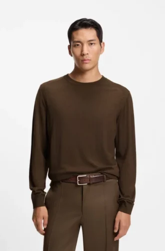Knitted sweater in wool, silk, and cashmere