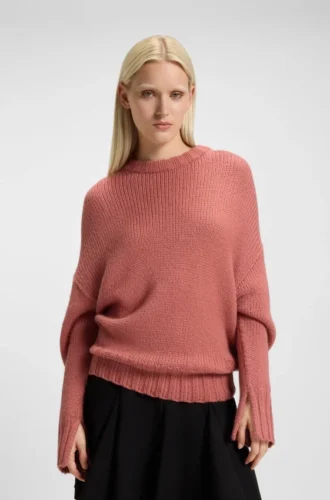 Knitted sweater with embroidered logo