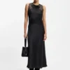 Lace-trim dress in seersucker satin